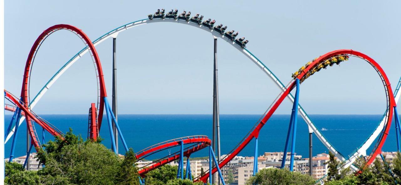 Swingbulevard Salou Esterno foto